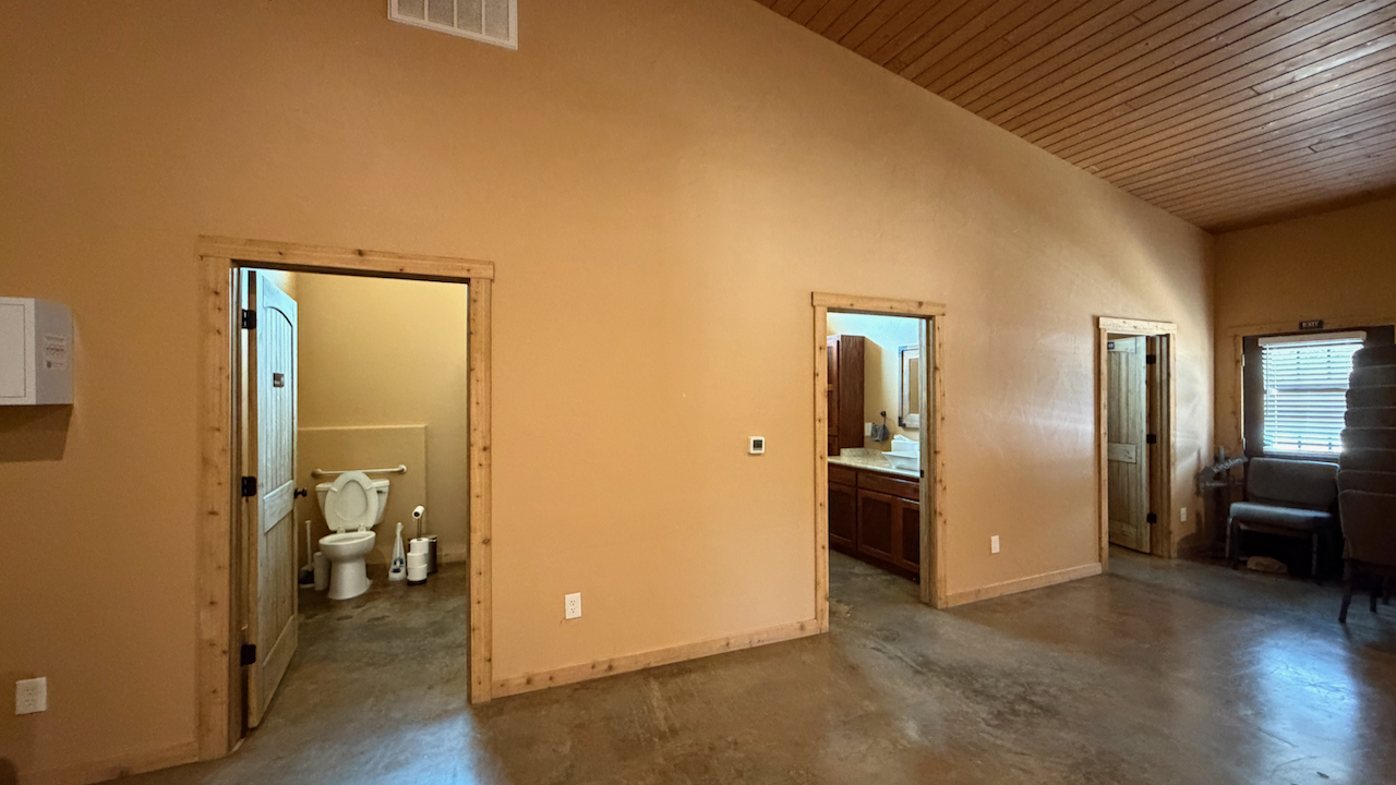 Old Barn indoor bathrooms